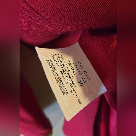 *Final Price* Gorgeous Peter Nygard 100% Virgin Wool Blazer - Picture 3 of 8